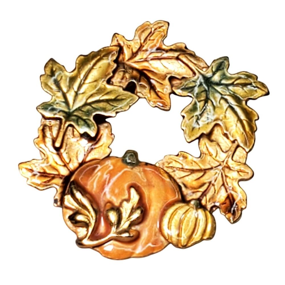 Vintage KC Green Orange Harvest Pumpkin Maple Leaves Enamel Wreath 2"